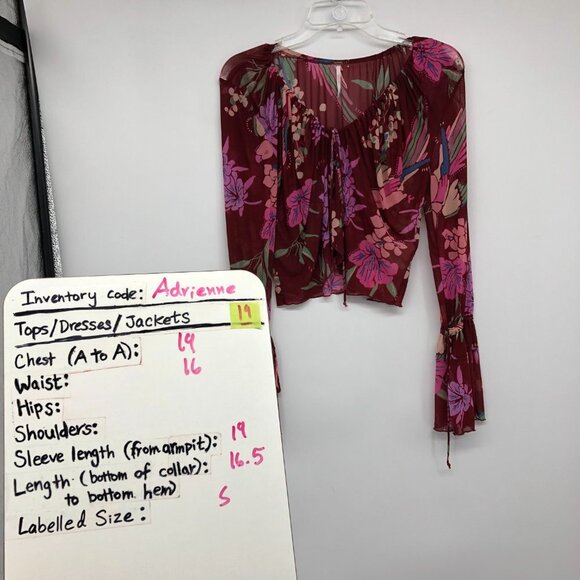 Free People Red Floral Piece Of Paradise Blouse Bell Sleeve Tie Front Crop Top S - Picture 14 of 16